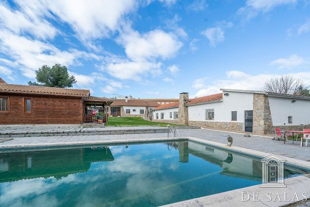 Foto 2 de Xalet en venda a Valdemarín de 11 habitacions amb terrassa i piscina