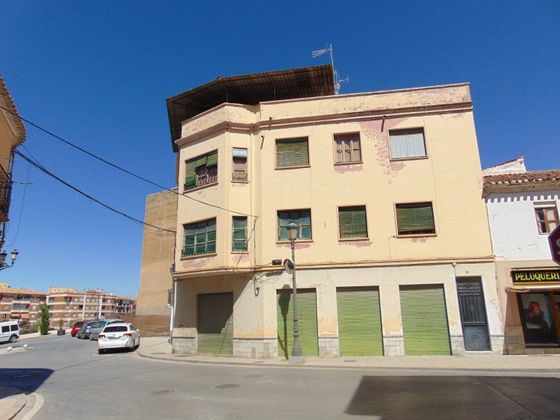 Foto 1 de Edificio en venta en Guadix de 525 m²