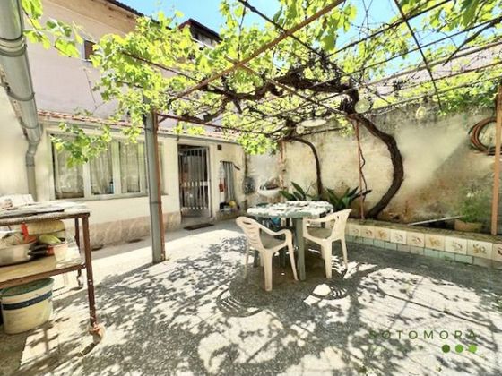 Foto 1 de Casa en venda a Bernabéu - Hispanoamérica de 4 habitacions amb terrassa i jardí