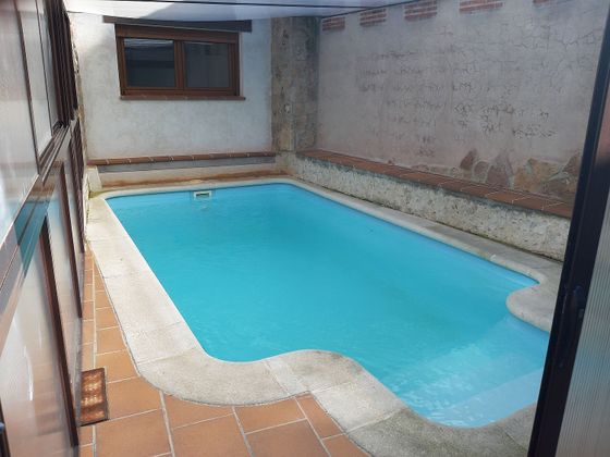 Foto 2 de Xalet en venda a calle Agua Prados de 9 habitacions amb terrassa i piscina