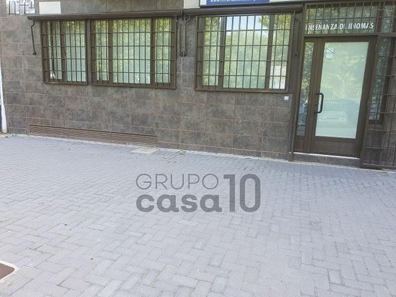 Foto 1 de Alquiler de local en calle Miraflores de 100 m²