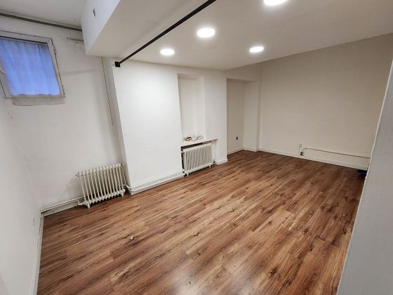 Foto 1 de Oficina en venta en calle De Víctor de la Serna de 209 m²