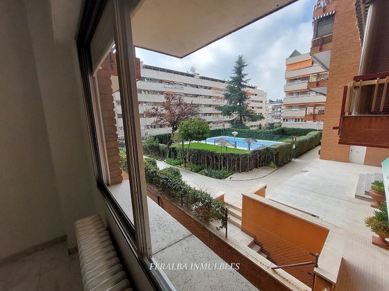 Foto 2 de Pis en venda a Valdezarza de 3 habitacions amb terrassa i piscina