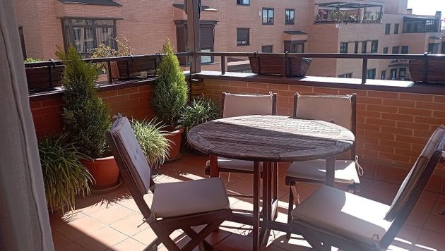 Foto 1 de Pis en venda a Montecarmelo de 4 habitacions amb terrassa i piscina