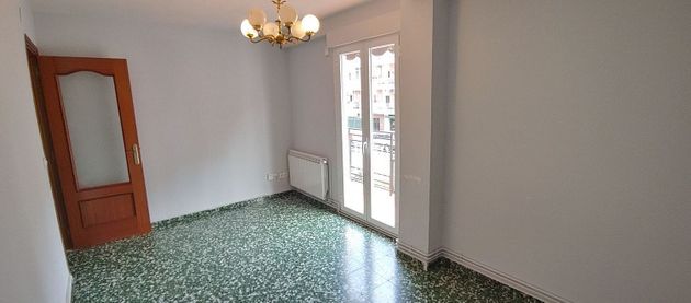 Foto 1 de Pis en lloguer a Puerta del Ángel de 3 habitacions amb terrassa i aire acondicionat