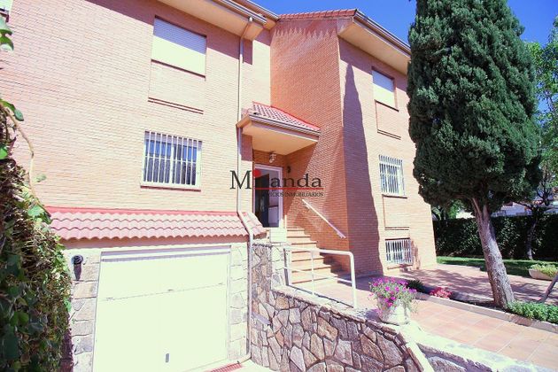 Foto 1 de Casa en alquiler en Casco Urbano de 5 habitaciones con terraza y garaje