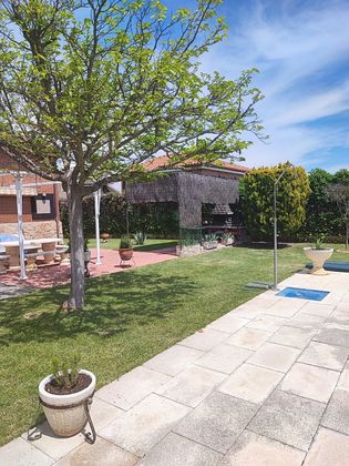Foto 1 de Xalet en venda a Casar de Escalona (El) de 3 habitacions amb piscina i garatge