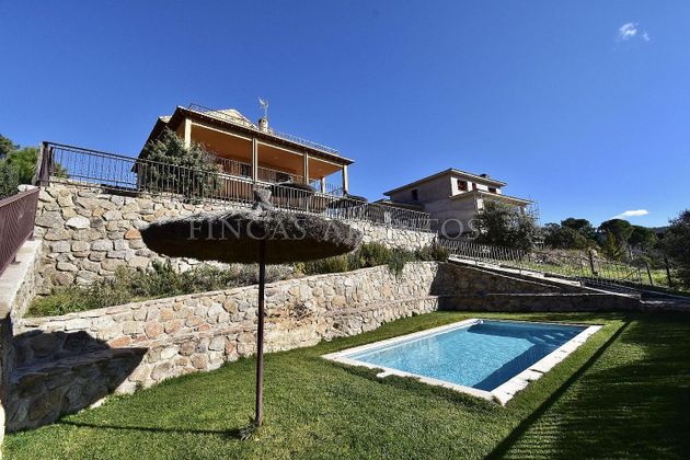 Foto 1 de Xalet en venda a Robledo de Chavela de 7 habitacions amb terrassa i piscina