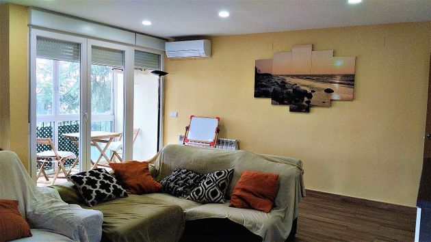Foto 2 de Piso en venta en Abantos - Carmelitas de 3 habitaciones con terraza y piscina