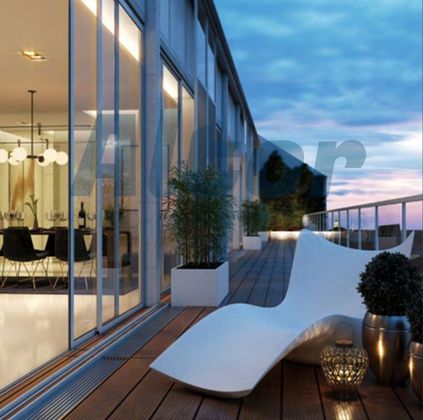 Foto 1 de Ático en venta en Recoletos de 3 habitaciones con terraza y piscina