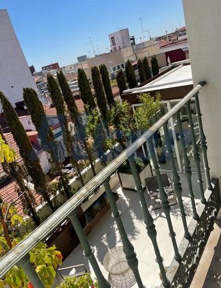 Foto 2 de Venta de piso en Cortes - Huertas de 4 habitaciones con balcón y calefacción