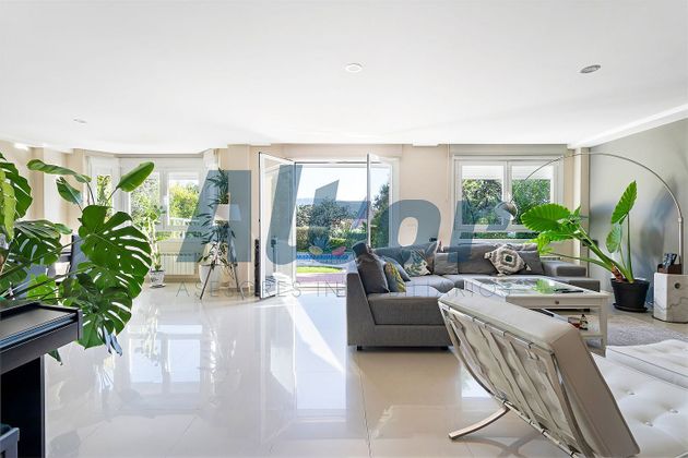 Foto 2 de Xalet en venda a Guadarrama de 6 habitacions amb terrassa i piscina