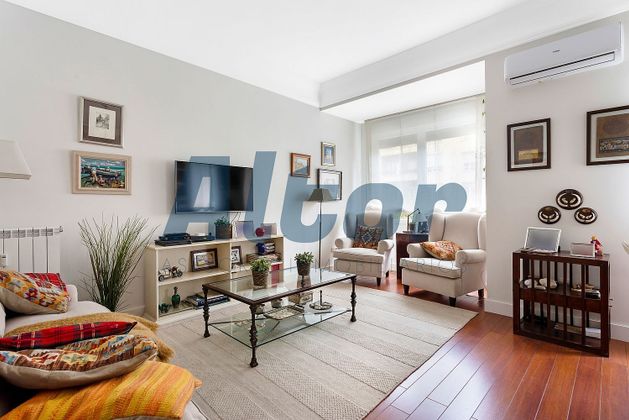 Foto 2 de Pis en venda a Castellana de 4 habitacions amb garatge i balcó
