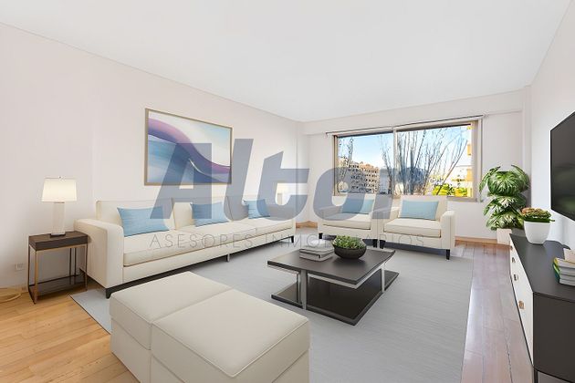 Foto 1 de Dúplex en venda a Bernabéu - Hispanoamérica de 1 habitació amb garatge i aire acondicionat