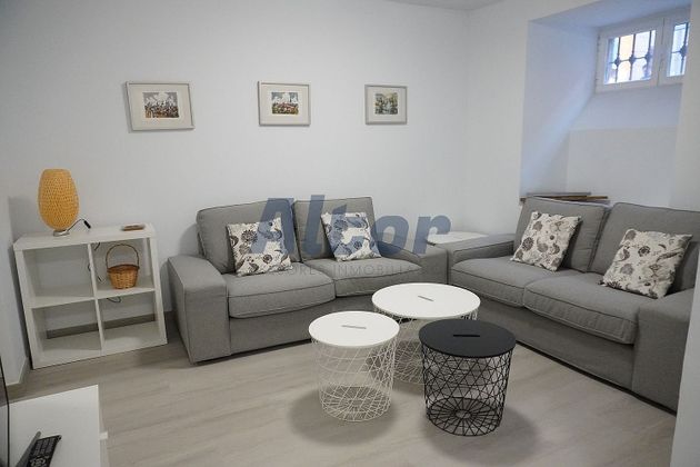 Foto 1 de Alquiler de piso en Cortes - Huertas de 2 habitaciones con muebles y calefacción