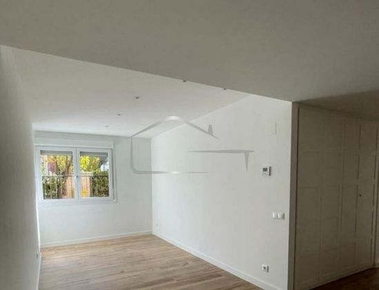 Foto 2 de Alquiler de piso en Castilla de 2 habitaciones con aire acondicionado y calefacción