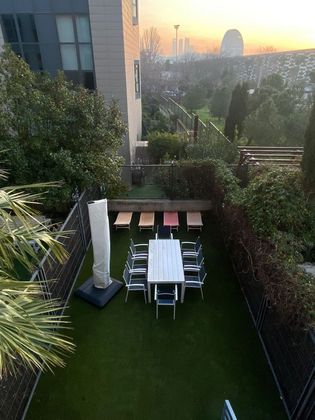 Foto 2 de Dúplex en alquiler en Sanchinarro de 1 habitación con terraza y piscina