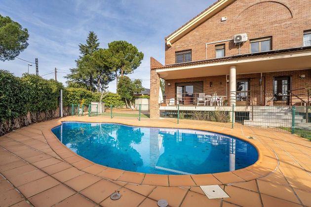 Foto 1 de Casa en venda a Zona Carretera del Plantío de 7 habitacions amb terrassa i piscina