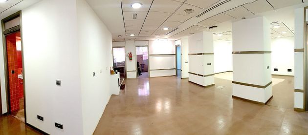 Foto 1 de Oficina en venta en Centro - Alcobendas con aire acondicionado