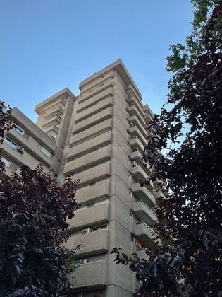 Foto 2 de Venta de ático en calle Del Pensamiento de 2 habitaciones con terraza y balcón