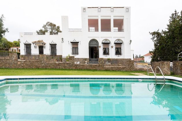 Foto 2 de Xalet en venda a avenida Del Brillante de 6 habitacions amb terrassa i piscina