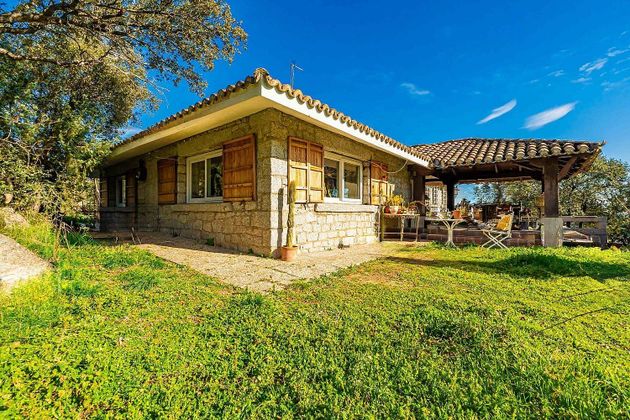Foto 2 de Casa rural en venta en Robledo de Chavela de 3 habitaciones con terraza y piscina