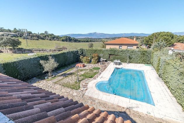 Foto 2 de Xalet en venda a La Canaleja de 4 habitacions amb terrassa i piscina