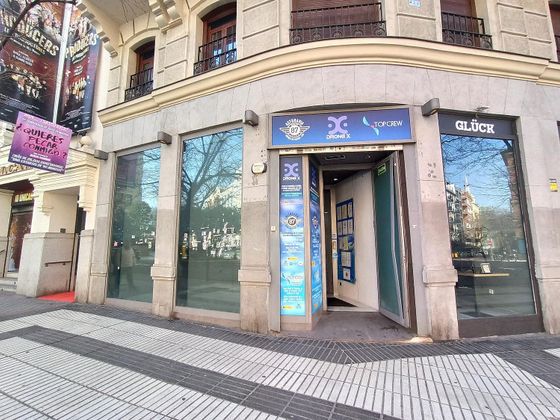 Foto 1 de Local en alquiler en calle De Alcalá con terraza