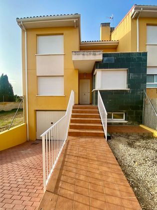 Foto 2 de Casa adossada en venda a Torrejón del Rey de 4 habitacions amb garatge i calefacció