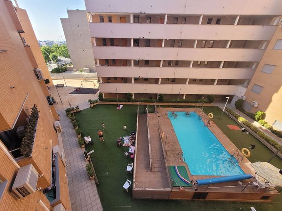 Foto 1 de Piso en venta en Rivas Urbanizaciones de 3 habitaciones con terraza y piscina