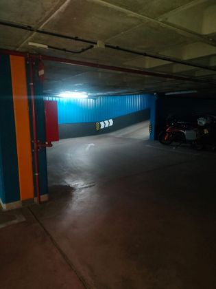 Foto 1 de Garaje en venta en calle De Pablo Serrano de 18 m²