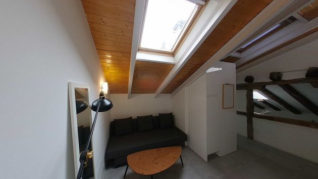 Foto 1 de Alquiler de piso en Cortes - Huertas de 1 habitación con muebles y aire acondicionado