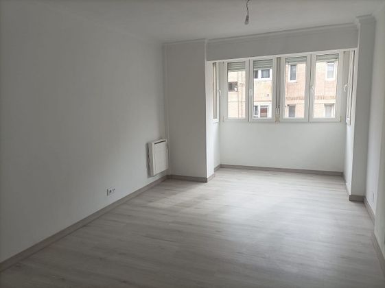 Foto 1 de Alquiler de piso en Valdenoja - La Pereda de 2 habitaciones con calefacción