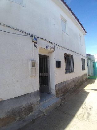 Foto 1 de Venta de casa en Escalonilla de 5 habitaciones con terraza y jardín