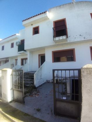 Foto 1 de Venta de casa adosada en Herencias (Las) de 4 habitaciones con terraza y jardín