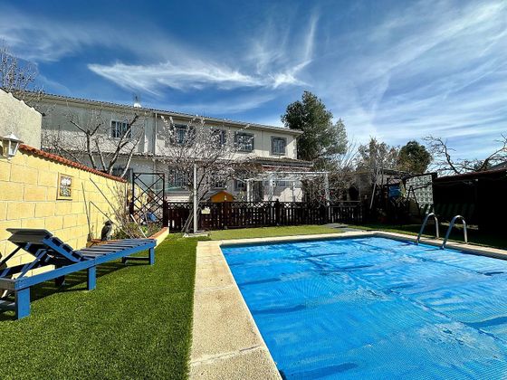 Foto 2 de Venta de casa en Ventas de Retamosa (Las) de 5 habitaciones con terraza y piscina