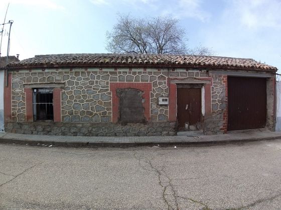 Foto 1 de Venta de casa adosada en calle Rodrigo de Bastidas de 3 habitaciones con garaje