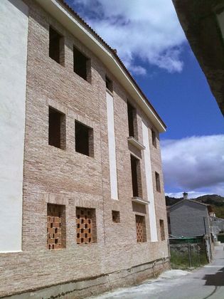 Foto 2 de Venta de casa en Loranca de Tajuña de 12 habitaciones y 390 m²