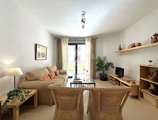 Foto 2 de Pis en venda a Casco Urbano de 2 habitacions amb terrassa i garatge