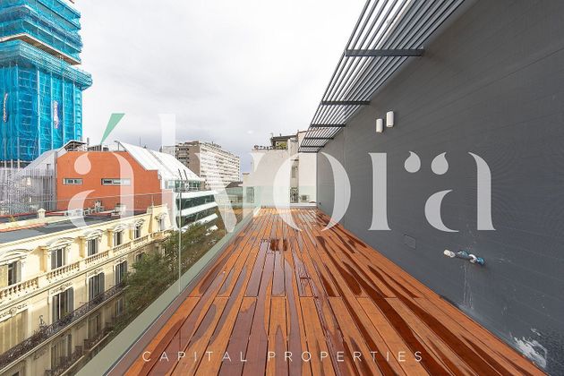 Foto 2 de Venta de ático en Almagro de 3 habitaciones con terraza y aire acondicionado