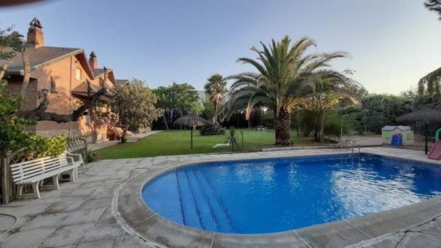 Foto 2 de Xalet en venda a Raya del Palancar - Guadamonte de 11 habitacions amb terrassa i piscina