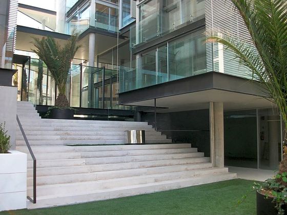 Foto 2 de Dúplex en alquiler en Ciudad Jardín de 3 habitaciones con terraza y piscina