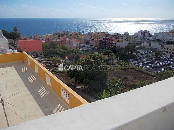 Foto 2 de Chalet en venta en Santa Cruz de la Palma de 5 habitaciones con terraza y jardín