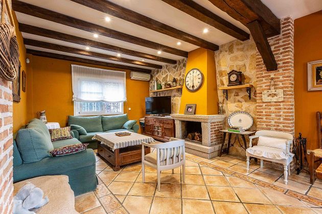 Foto 1 de Casa en venda a Montecarmelo de 4 habitacions amb terrassa i garatge