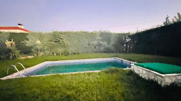 Foto 1 de Xalet en venda a Escalona de 4 habitacions amb terrassa i piscina