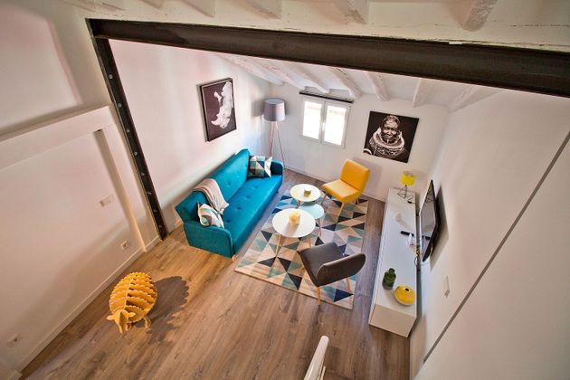 Foto 2 de Alquiler de ático en calle San Dimas de 2 habitaciones con muebles y aire acondicionado