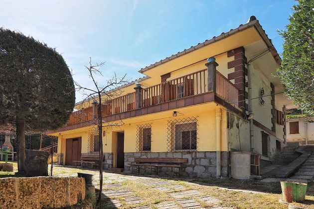 Foto 1 de Xalet en venda a Guadarrama de 7 habitacions amb terrassa i piscina