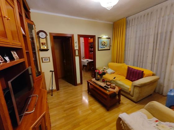 Foto 1 de Piso en venta en Salvador de 3 habitaciones con terraza y aire acondicionado