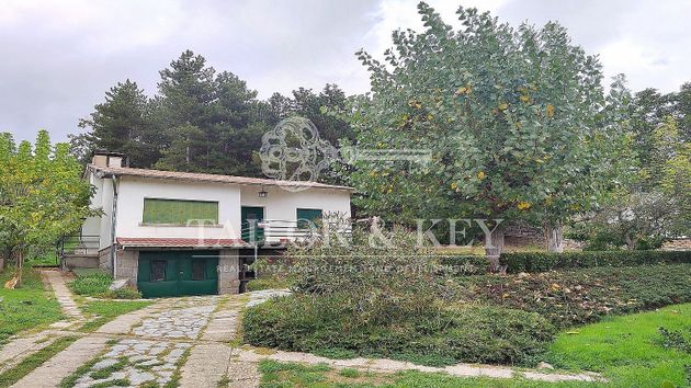 Foto 2 de Xalet en venda a avenida De la Sierra del Guadarrama de 3 habitacions amb terrassa i jardí