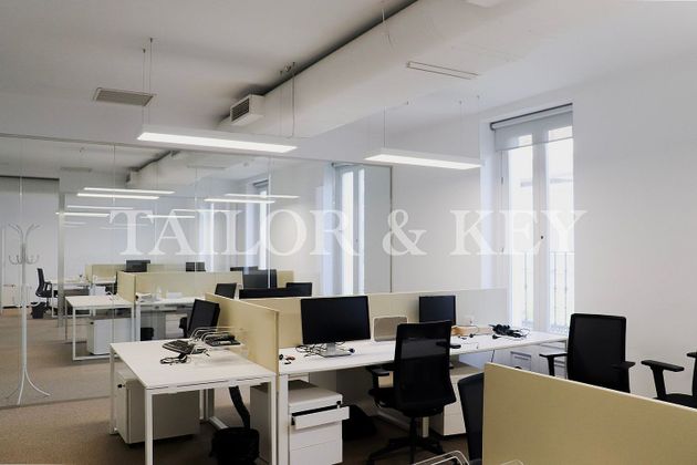 Foto 1 de Oficina en alquiler en Recoletos de 412 m²
